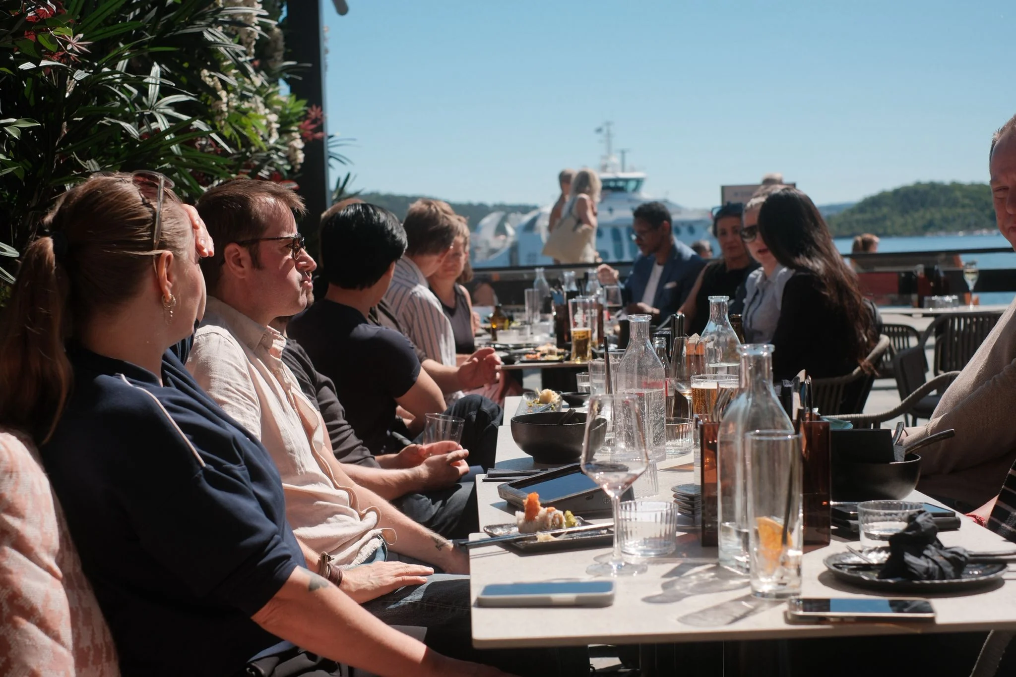 Lunsj og nettverksbygging på Teatro terrasse